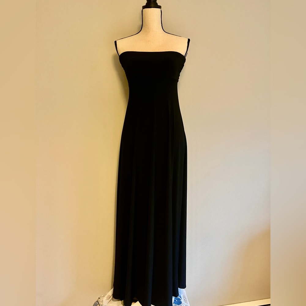 Banana Republic Classic Black strapless dress